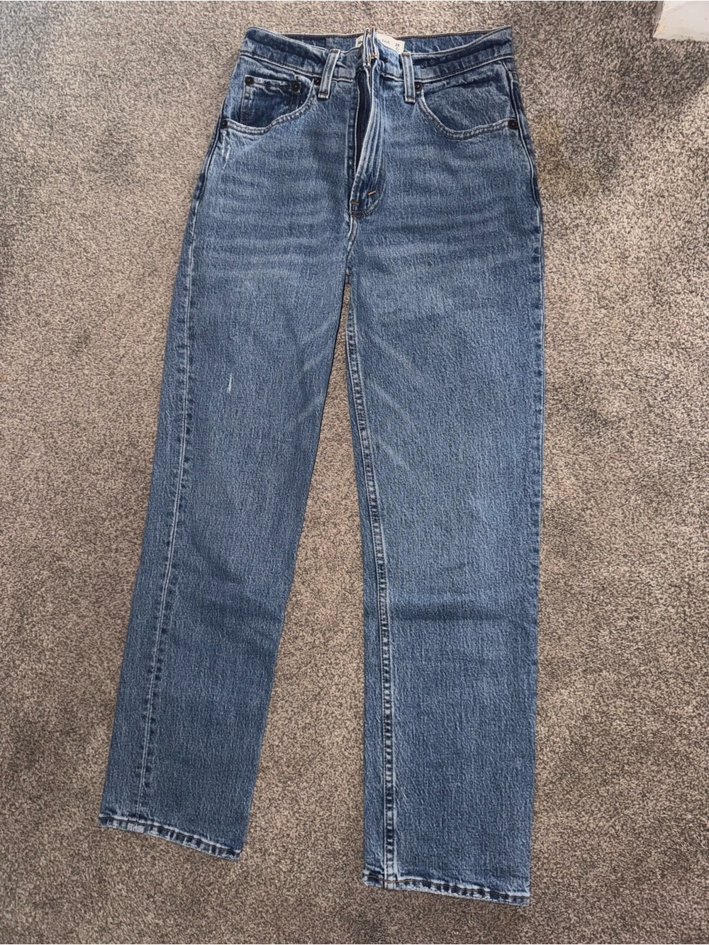 Abercrombie & Fitch 90s Straight Ultra High Rise Jean Size 2s